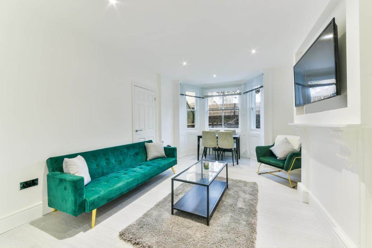 Amazing 2 Bed Apartment Clapham North Londres Exterior foto